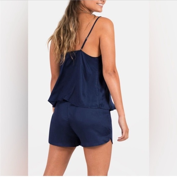 Ettitude Sateen Camisole Top - Navy Medium NWT - Picture 3 of 10
